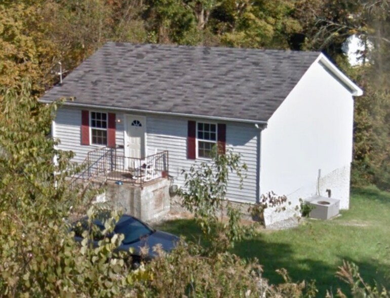 Building Photo - 5940 Highway 41A