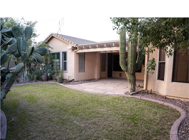 Building Photo - 3555 W Magellan Dr