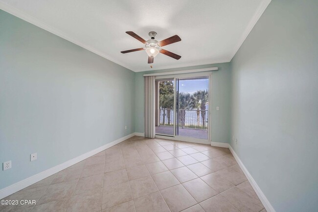 Building Photo - 2400 Grandiflora Blvd