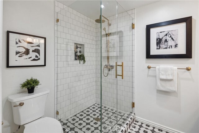 Building Photo - 30047 Knoll View Dr