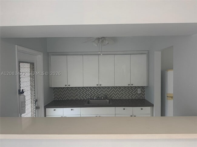 Building Photo - 1816 McKinley St