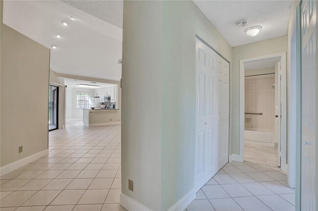 Building Photo - 6698 Montego Bay Blvd