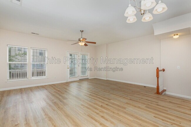 Building Photo - 15656 Marvin Rd