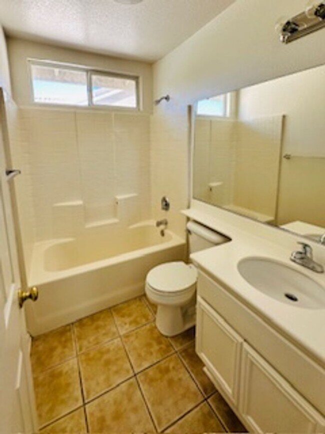 Building Photo - Single Family Home for rent in Otay Ranch!