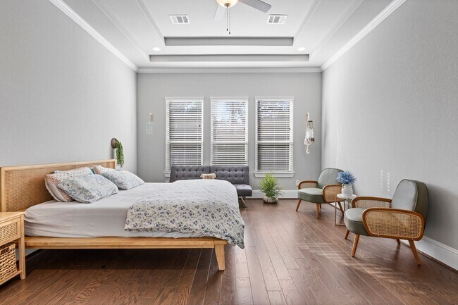 Building Photo - 2311 Pale Star Dr