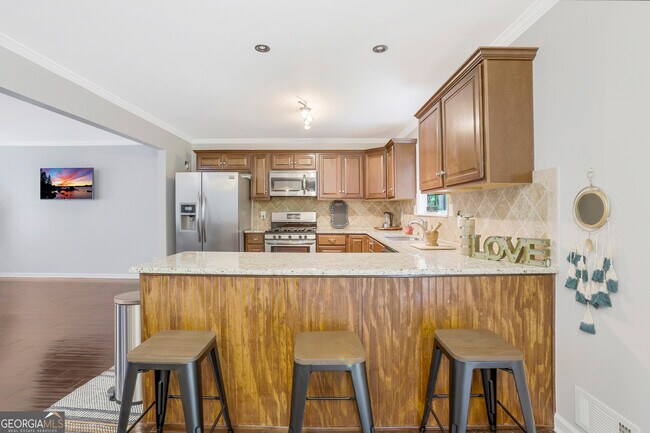 Building Photo - 3211 Flamingo Dr