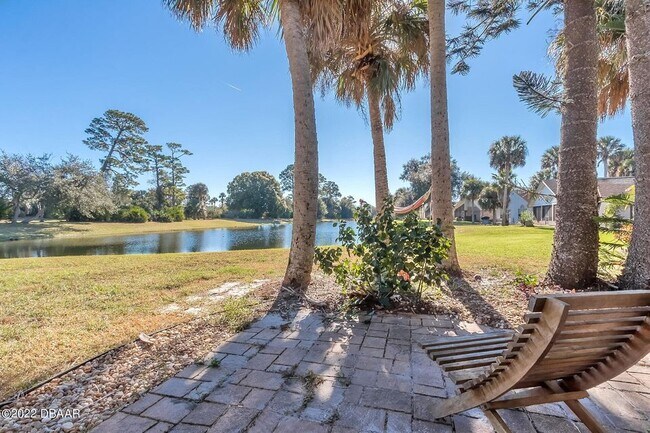 Building Photo - 906 Smokerise Blvd