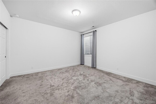 Building Photo - 20750 E Beekman Pl