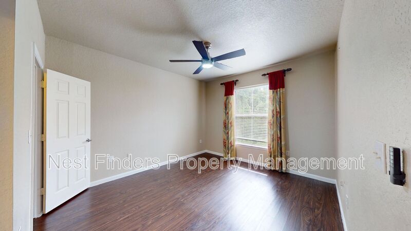 Building Photo - 8539 Gate Pkwy W