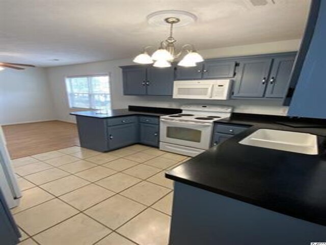 Building Photo - 9629 Sullivan Dr