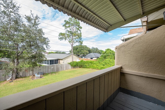 Building Photo - 159 Ivy Ln