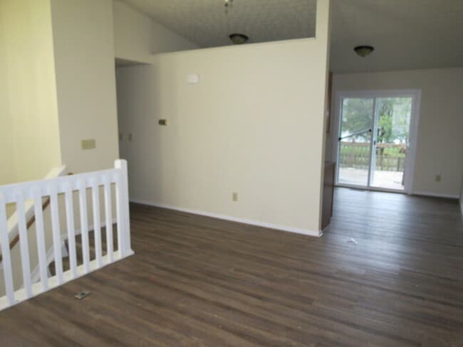 Building Photo - 1091 Rendezvous Ln