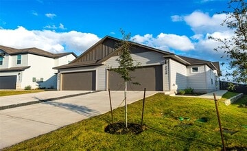 Building Photo - 403 Cross Barn Blvd