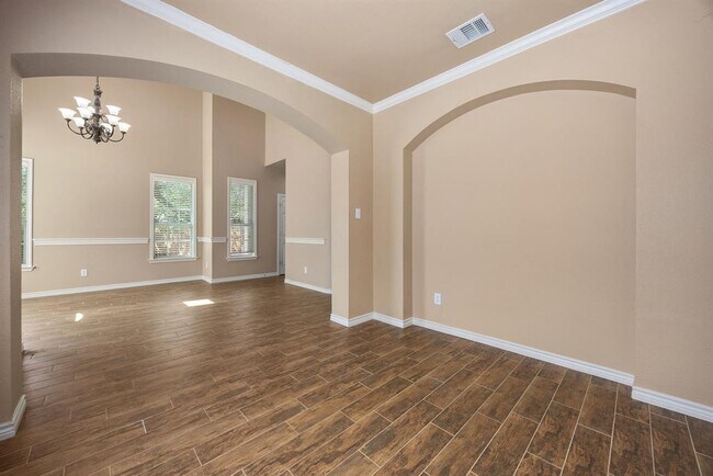 Building Photo - 2403 Beeleigh Ct