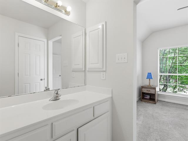 Building Photo - 8405 Arbor Creek Ln