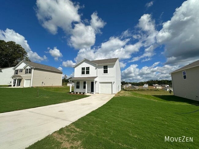 Building Photo - 813 Smokey Ridge Rd