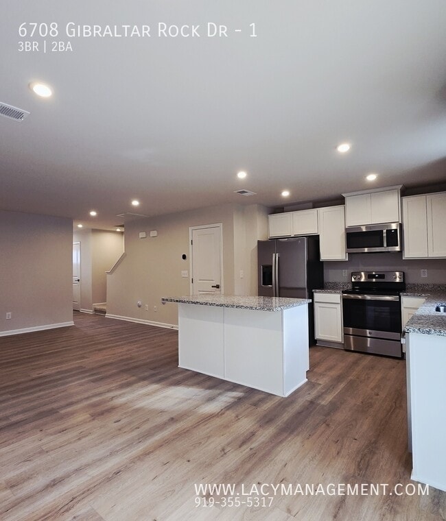 Building Photo - 6708 Gibraltar Rock Dr