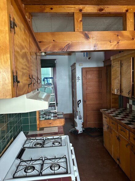 Building Photo - 44 W Van Vechten St