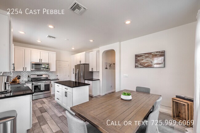 Building Photo - 2254 Cast Pebble Dr