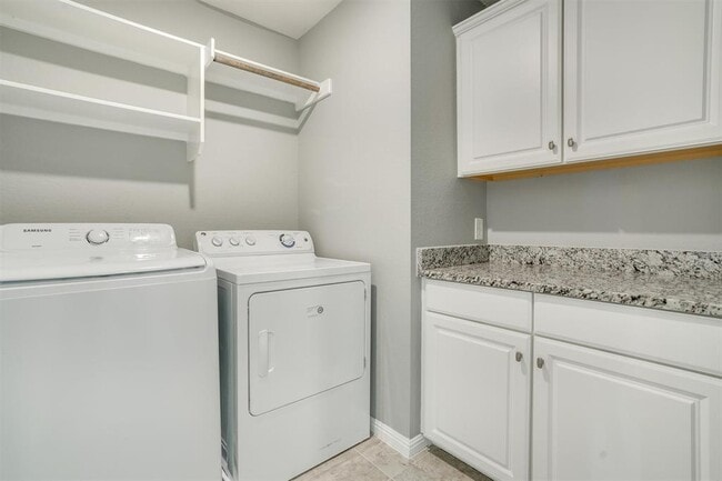 Building Photo - 177 Diamond Point Dr