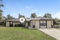 Building Photo - 4 Bedroom Pet-Friendly Home in Deltona, FL with Main Street Renewal