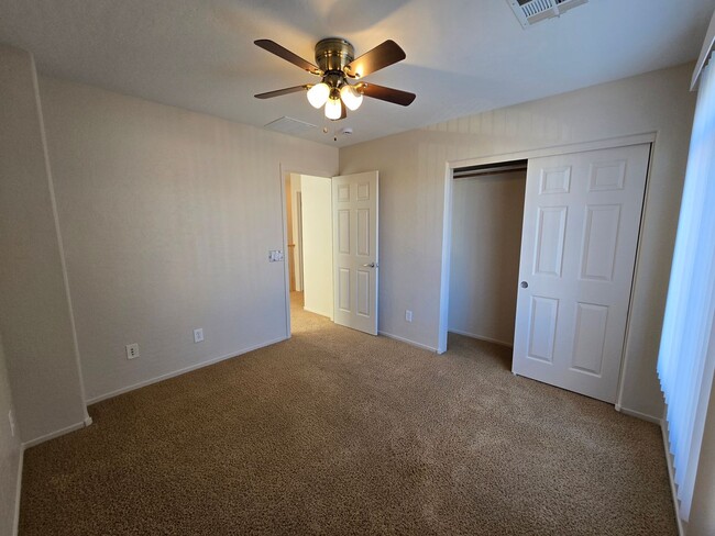 Building Photo - An Amazing 3 Bedroom, 2 Story Home in Silverstone Ranch.