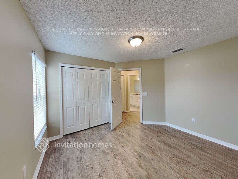 Building Photo - 12540 Pica St