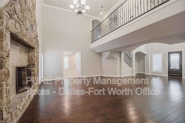 Building Photo - 3313 Country Club Rd