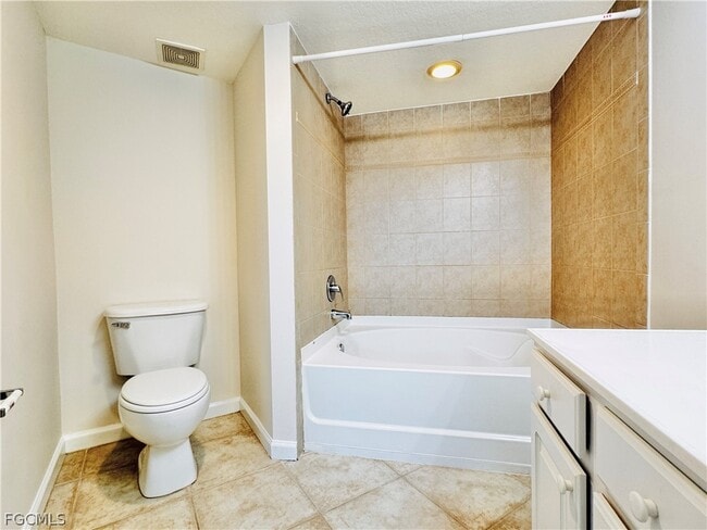 Building Photo - 4127 Residence Drive