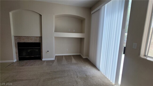 Building Photo - 1109 Scenic Crest Dr