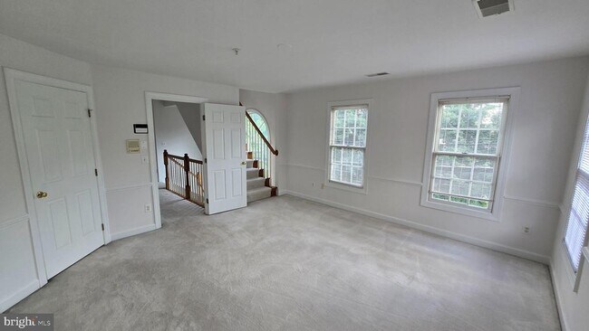 Building Photo - 8021 Kidwell Town Ct