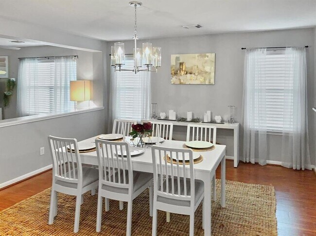 Building Photo - 21235 Bending Green Way