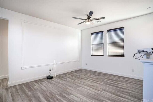 Building Photo - Spacious 4-Bedroom Corner-Lot Home w/ Smar...