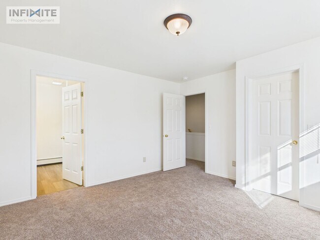 Building Photo - Refinished 3 Bedroom Off Of Durston