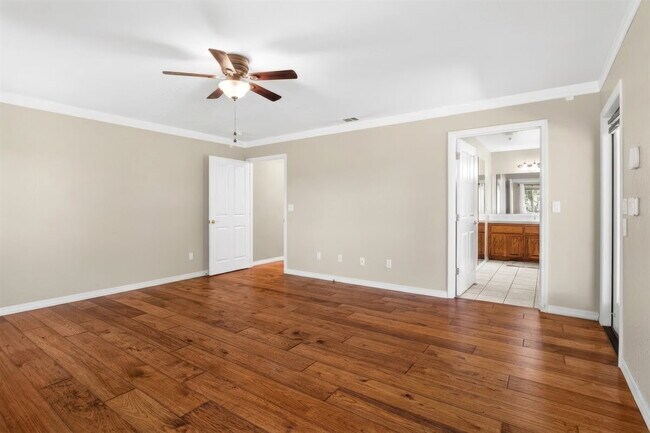 Building Photo - Private Gated Mini-Ranch • 7+ Acres • Luxury Country Living • Indoor Pool • Horses Welcome