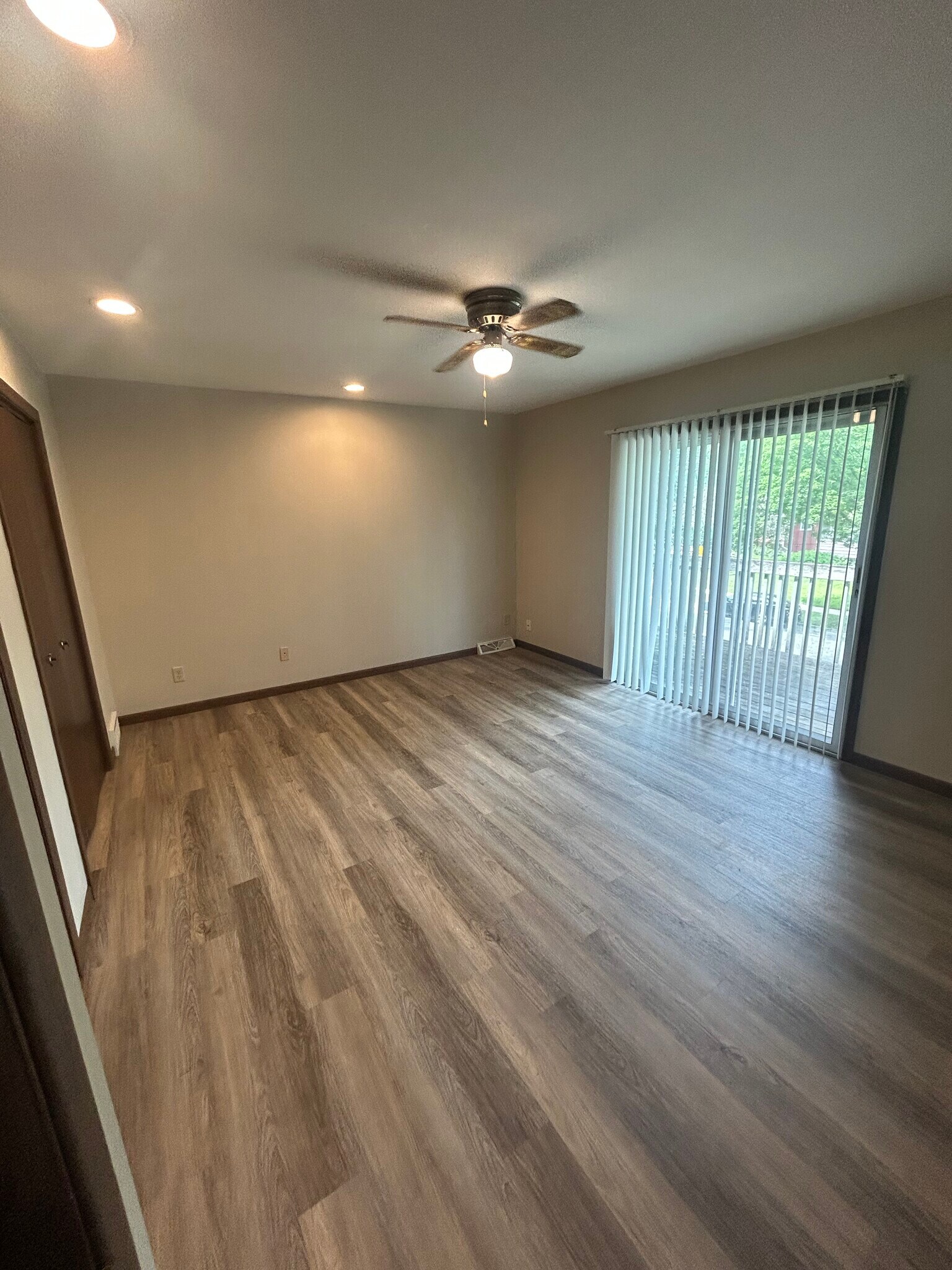 Building Photo - 3001 Churchill Dr