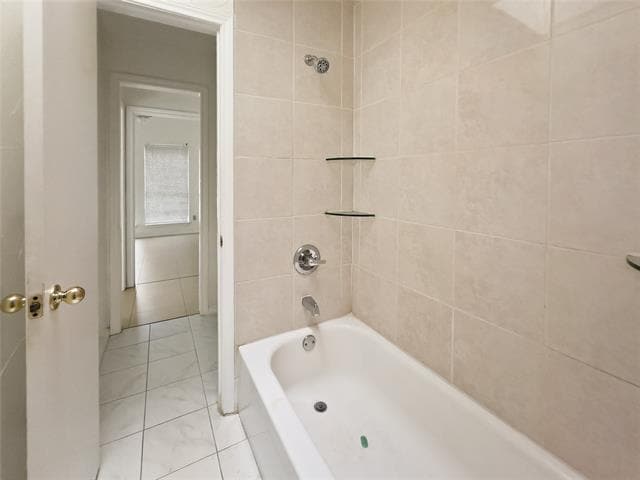 Building Photo - 1106 Hollis St