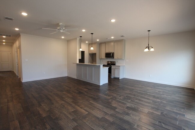 Building Photo - Coming Soon! Luxury 3 Bedroom 2 Bath Townh...