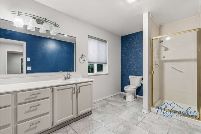 Building Photo - 525 Ashland Loop Rd