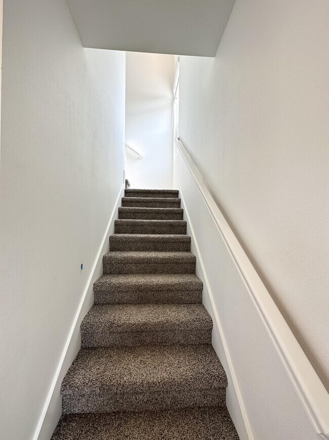 Building Photo - 1070 Boardwalk