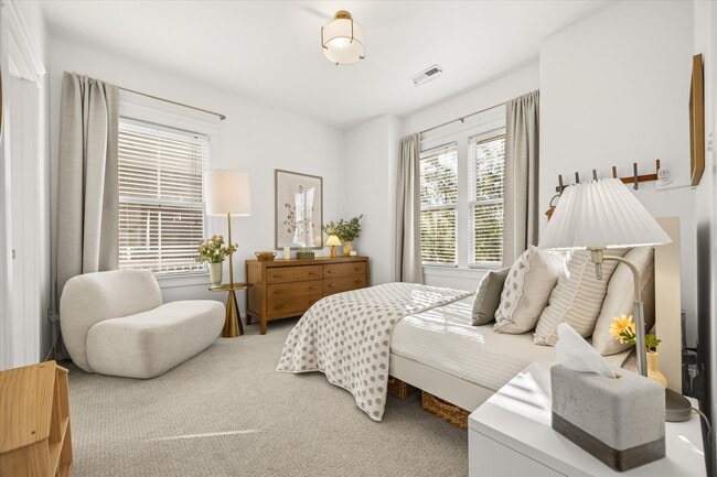 Building Photo - 12621 Doster Ave