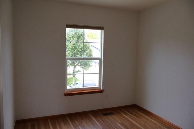 Building Photo - A bright, Spacious Home Designed for Living Well