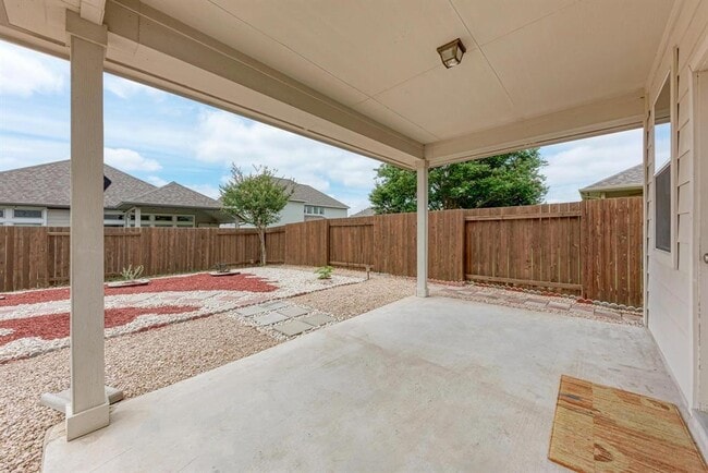 Building Photo - 11512 Shadow Creek Dr