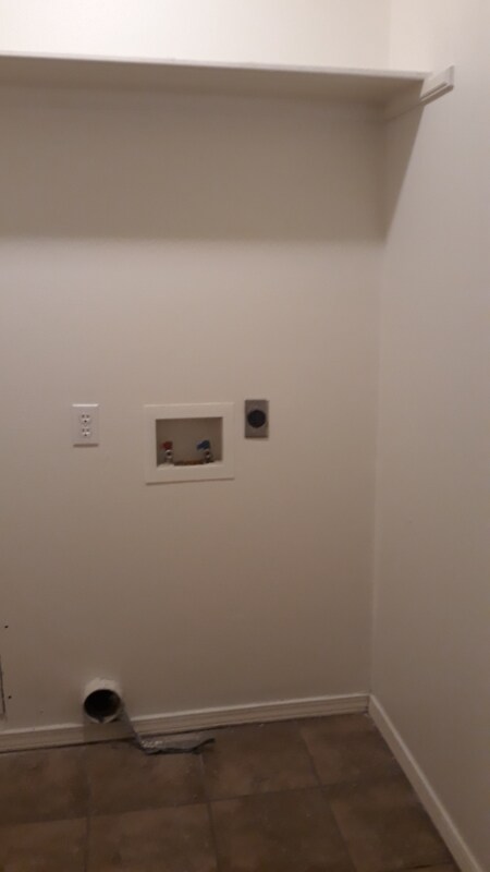 Building Photo - 2021 Plum Creek Ln