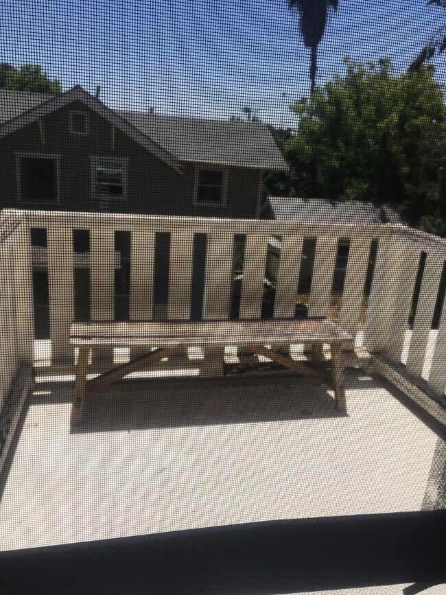 Outside of Bathroom - 1502 Huntington Dr