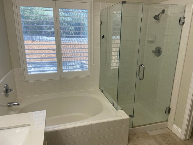 Building Photo - Solar Home - Immaculate El Dorado Hills 4 ...