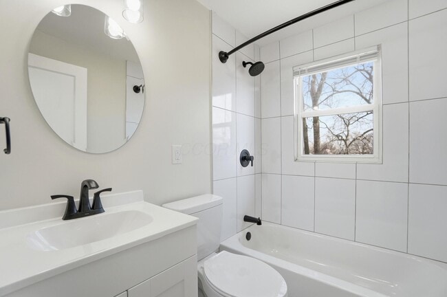 Building Photo - 1654 Ashland Ave