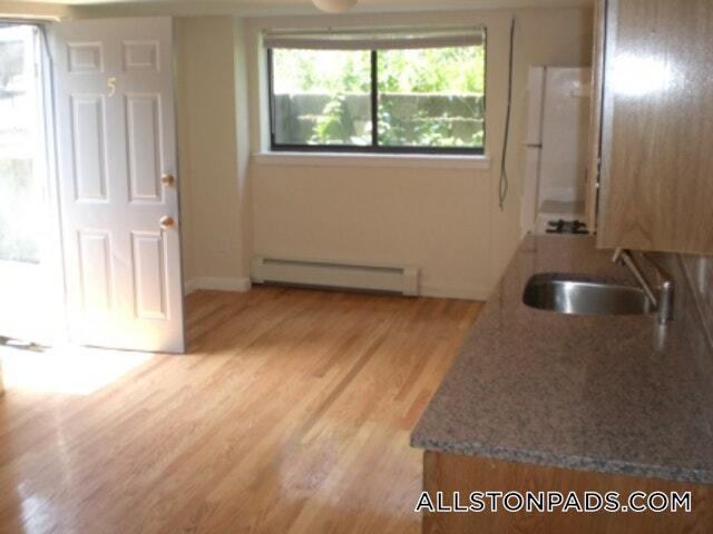 Building Photo - 4 President Terrace