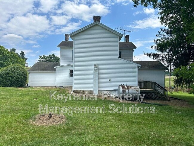 Building Photo - 209 Tanner Ln