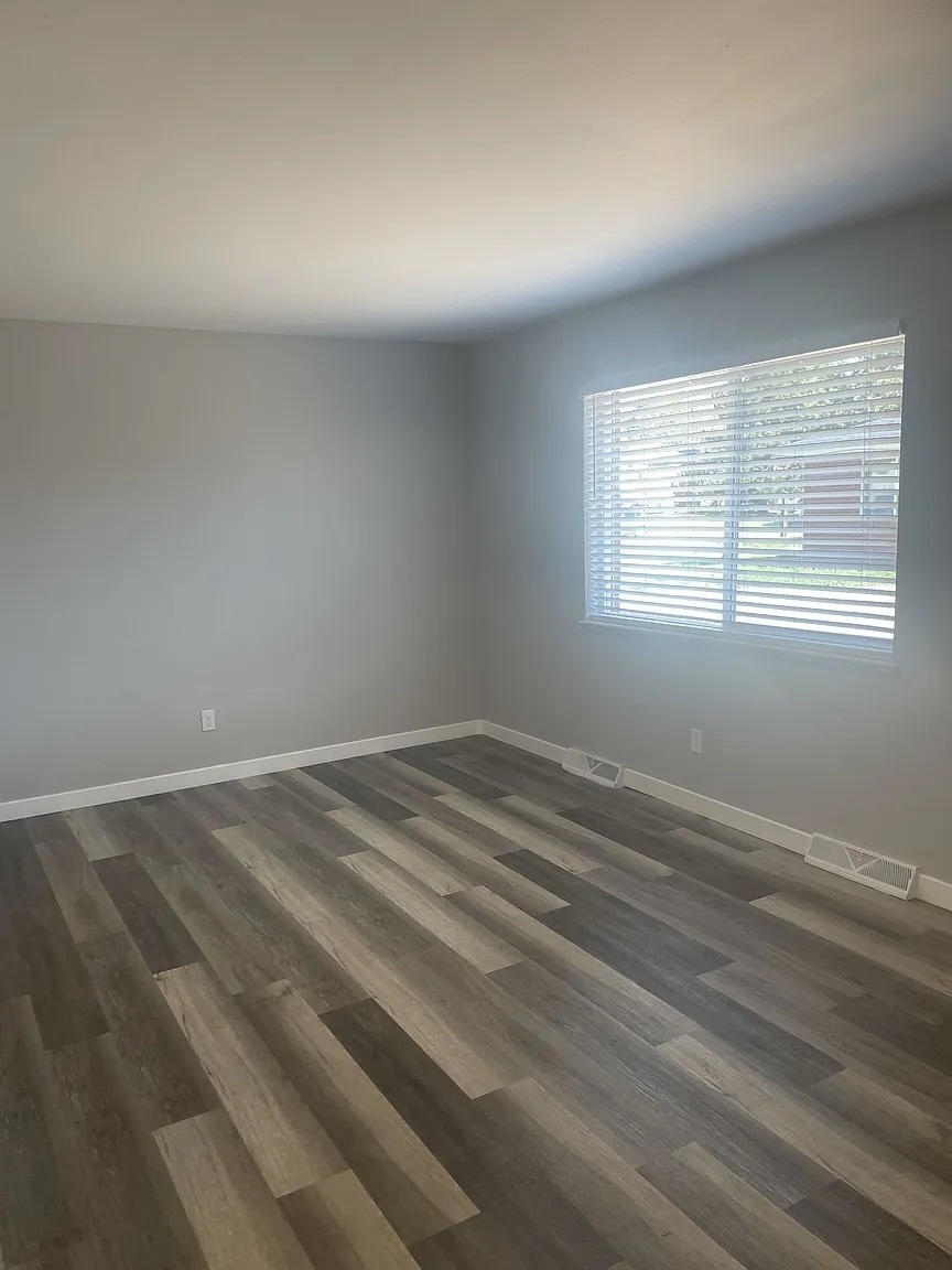 Building Photo - 4562 Everett St